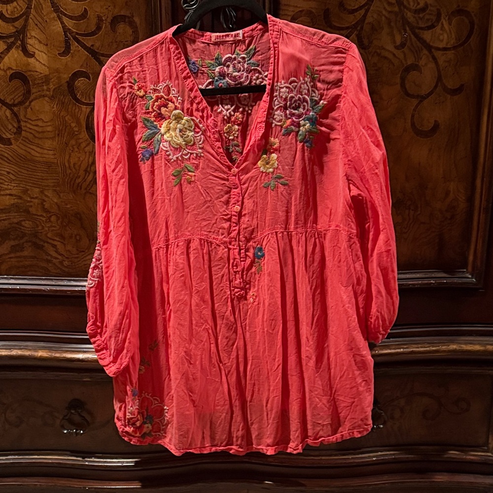 Johnny Was Embroidered Floral Pink/Coral Blouse